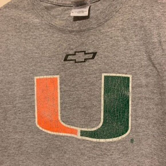 University Of Miami Chevy Silverado Size XL T-Shirt - Picture 2 of 4